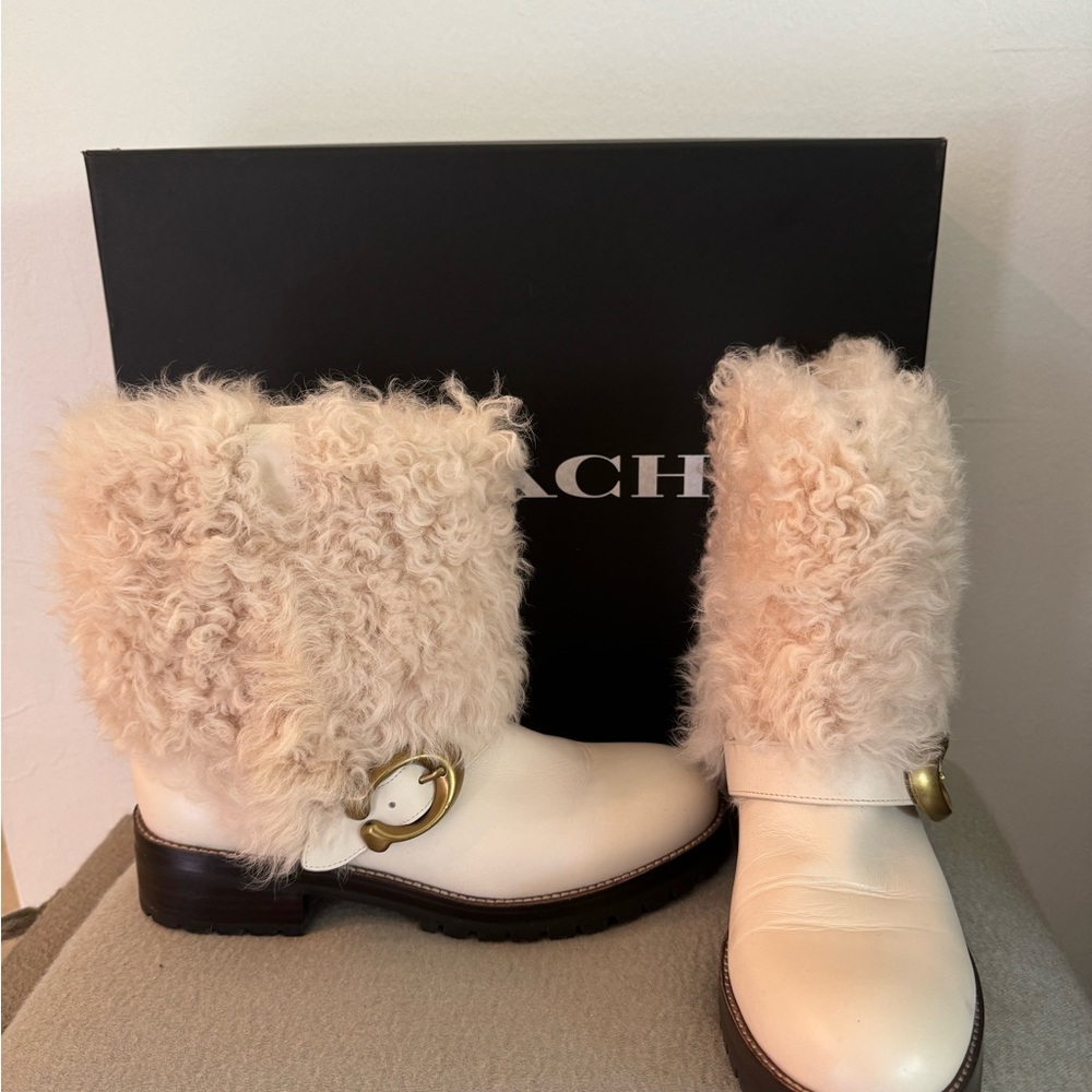 Coach Leighton size 9 boots- NEW in box